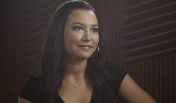 Naya Rivera comenta futuro amoroso de Santana em Glee; confira vídeo