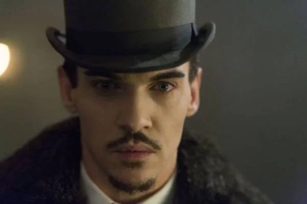 Assista ao novo trailer de Dracula 1