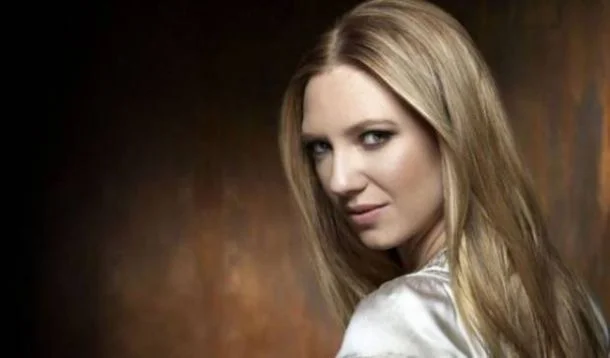 Anna Torv é confirmada em novo seriado de Ryan Murphy 1