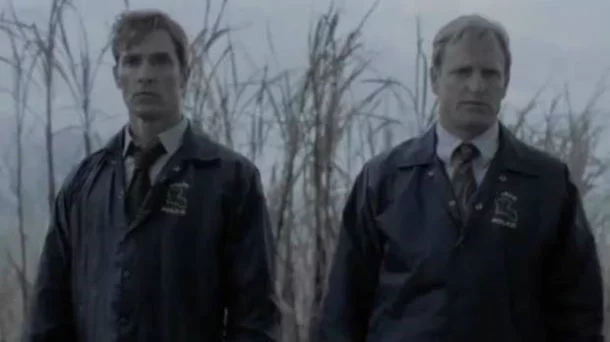 Assista às primeiras cenas de True Detective