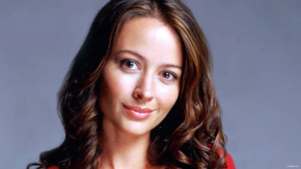 Agents of S.H.I.E.L.D. escala Amy Acker