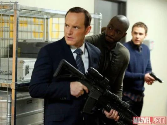 May encontra Maria Hill em Agents of S.H.I.E.L.D. 1