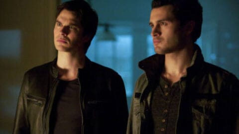 Stefan é alvo da ira de Enzo em The Vampire Diaries 2