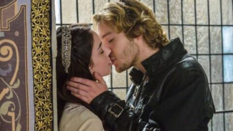 Reign cria versão alternativa para história trágica 2