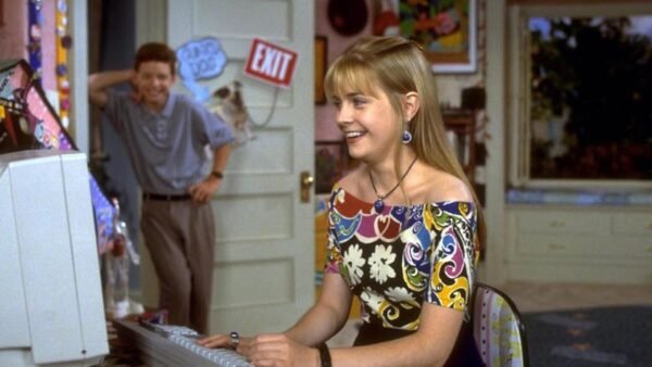 Lembra dela? Como Clarissa Darling inventou a cultura dos vlogs e influenciadores nos anos 90 1 Clarissa Darling