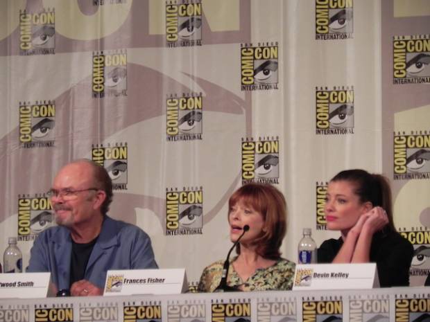 Kurtwood Smith, Frances Fisher e Devin Kelley