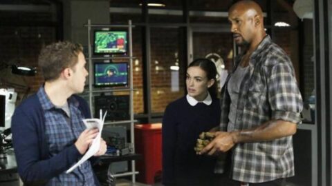 Agents of S.H.I.E.L.D: time de Coulson é caçado 1