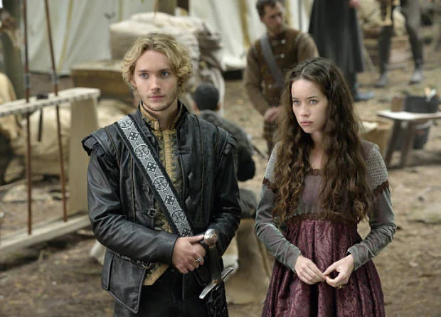 Reign: Francis encontra Lola na segunda temporada