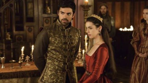 Reign: Mary e Lola enfrentam problemas em sua amizade 2