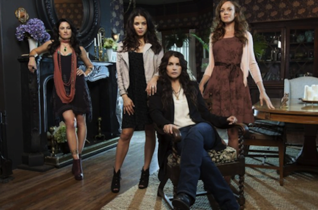 Witches of East End: assista ao promo do season finale  1