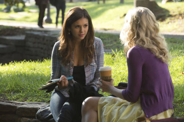 The Vampire Diaries: Damon tenta reconquistar a namorada