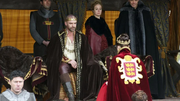 Reign: assista ao promo de Acts of War