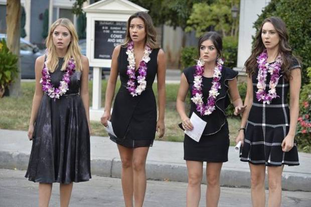 PLL: protagonistas tentam incriminar Alison