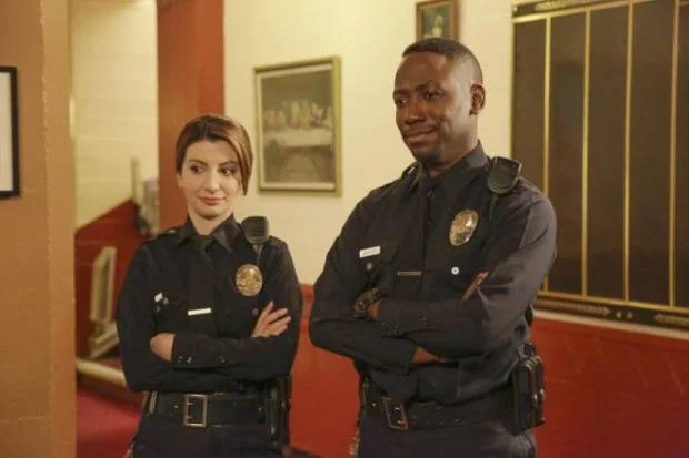 New Girl: Winston gradua-se como policial