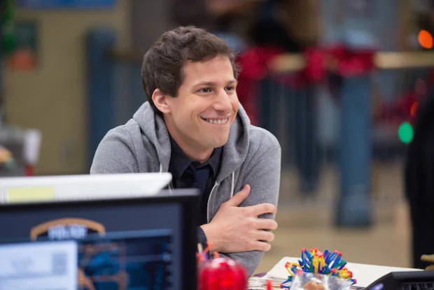 Andy Samberg apresentará o Emmy Awards 2015