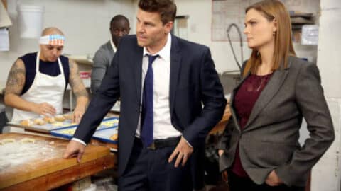 Bones: Booth lida com o seu passado na cadeia