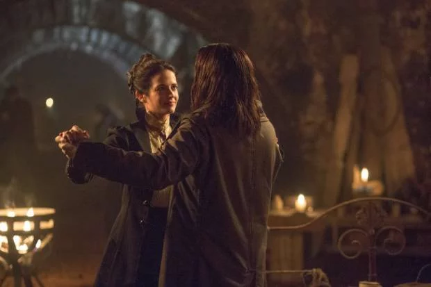 Penny Dreadful: bruxas tentam capturar Vanessa