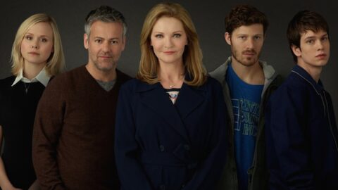 The Family apresenta suspense de uma família ligada à política americana