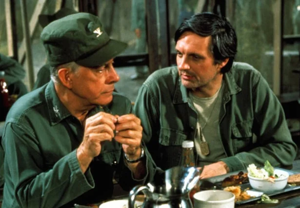 Durante qual guerra se passava M*A*S*H*? 2