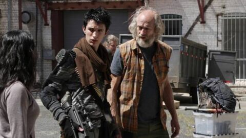 Z Nation: grupo encontra zumbis alienígenas