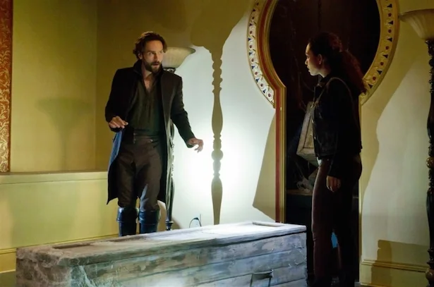 Sleepy Hollow: Abbie e Crane combatem nova força do mal