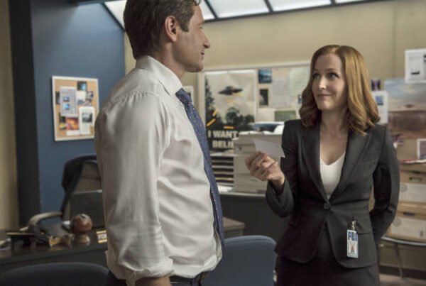 Arquivo X: Mulder e Scully conhecem seus concorrentes