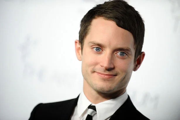 Elijah Wood é escalado para série da BBC America