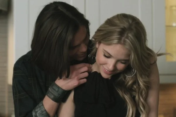 pretty little liars caleb e hannah