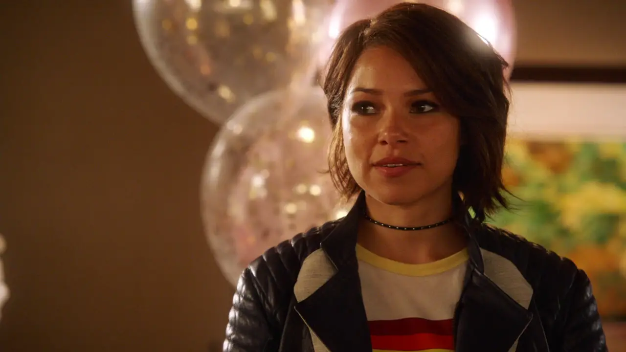 The Flash 5ª temporada: Hartley Sawyer e Jessica Parker Kennedy são promovidos