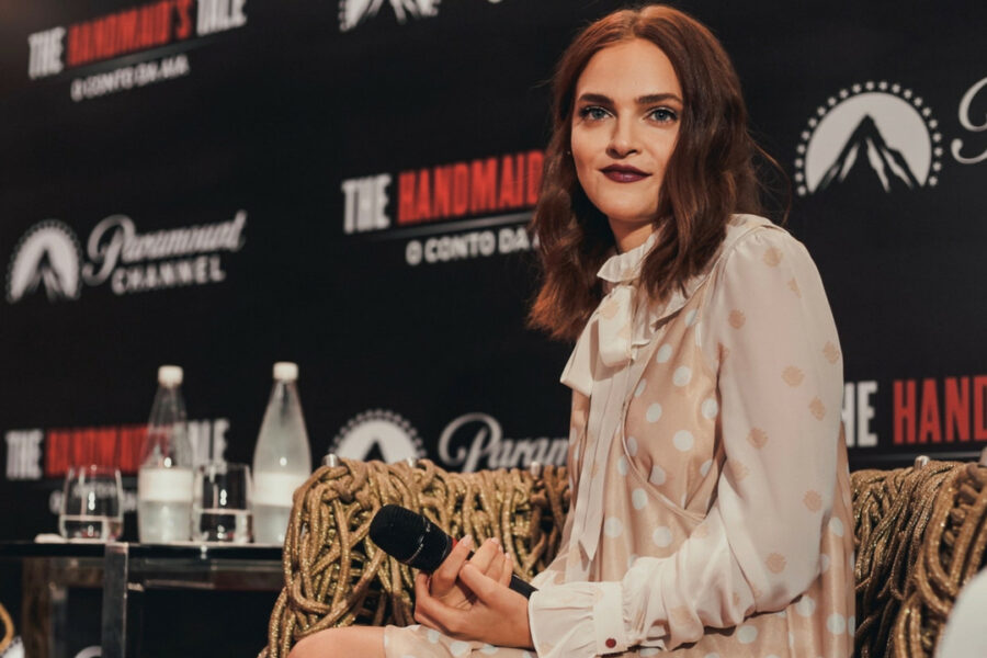 the handmaid's tale madeline brewer entrevista