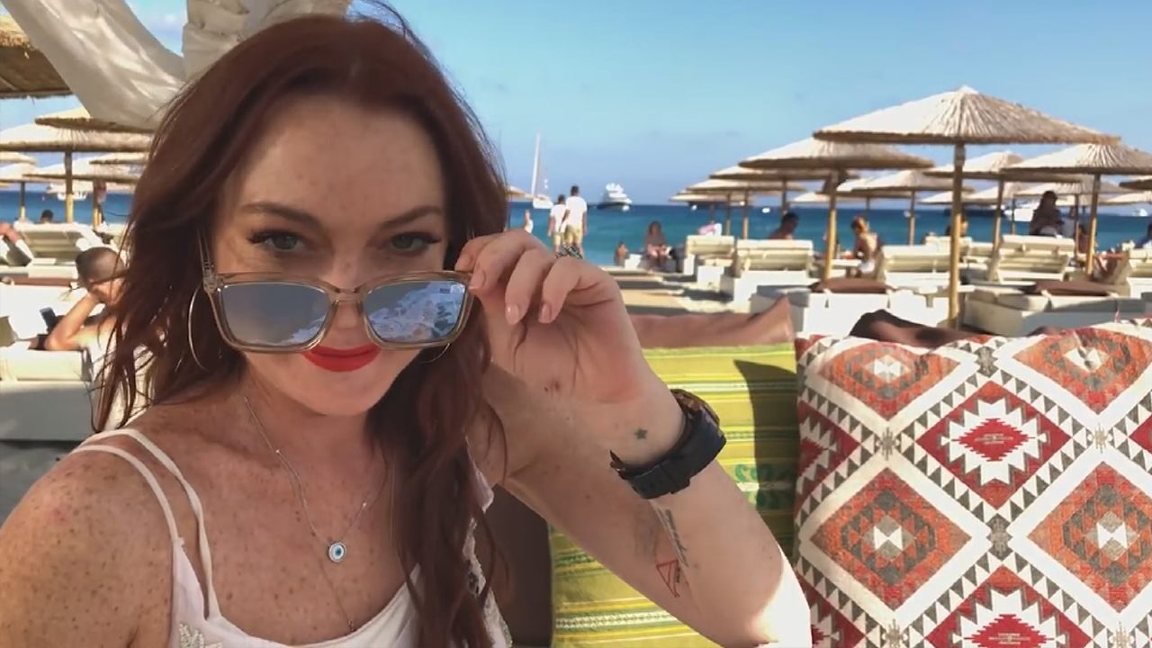 Lindsay Lohan aparece em ‘Os Simpsons’ para mudar TUDO o que você sabe sobre a Maggie
