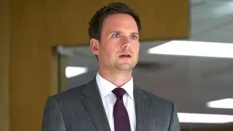 suits mike ross