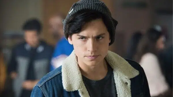 Cole Sprouse: conheça o ator da série ‘Riverdale’
