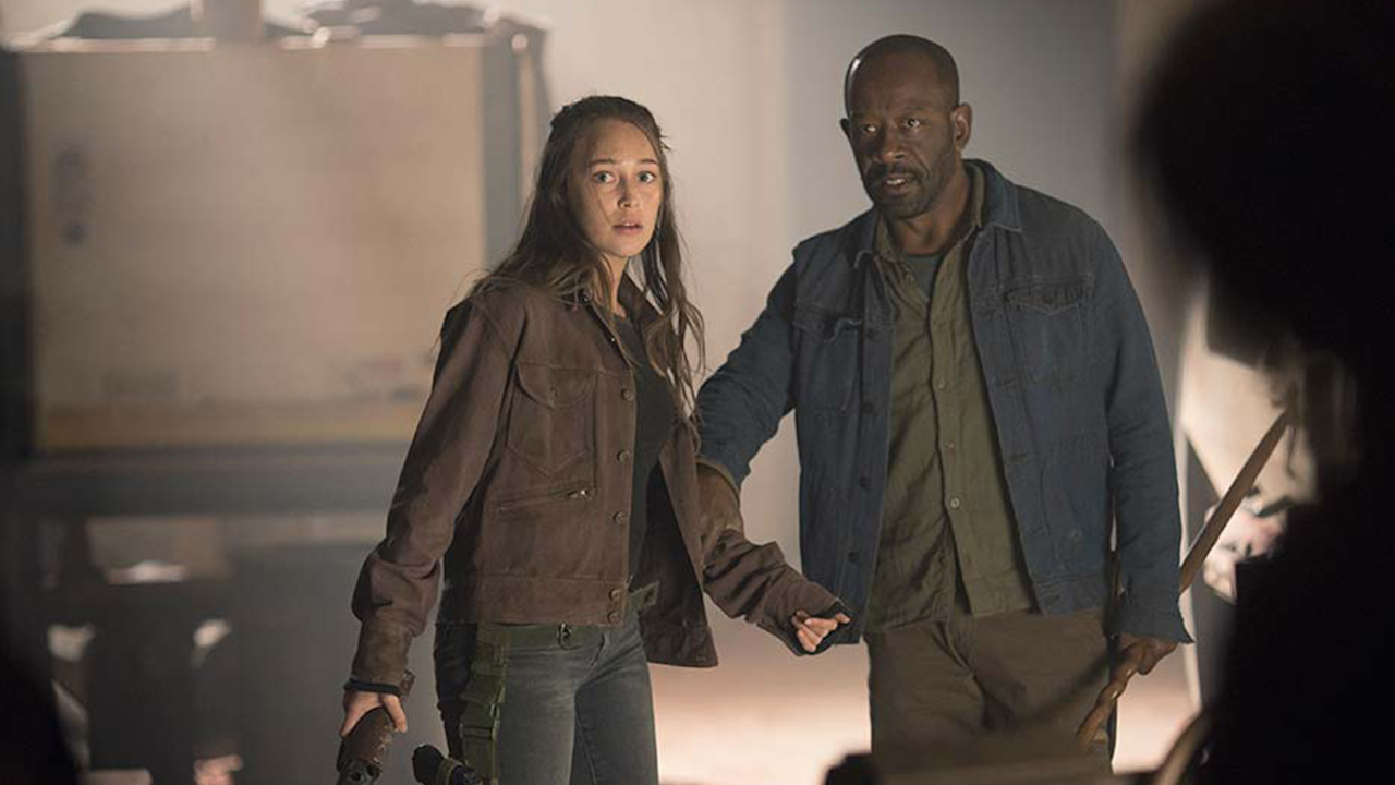 Morgan é caçado e atacado por zumbis no trailer da 6ª temporada de ‘Fear the Walking Dead’