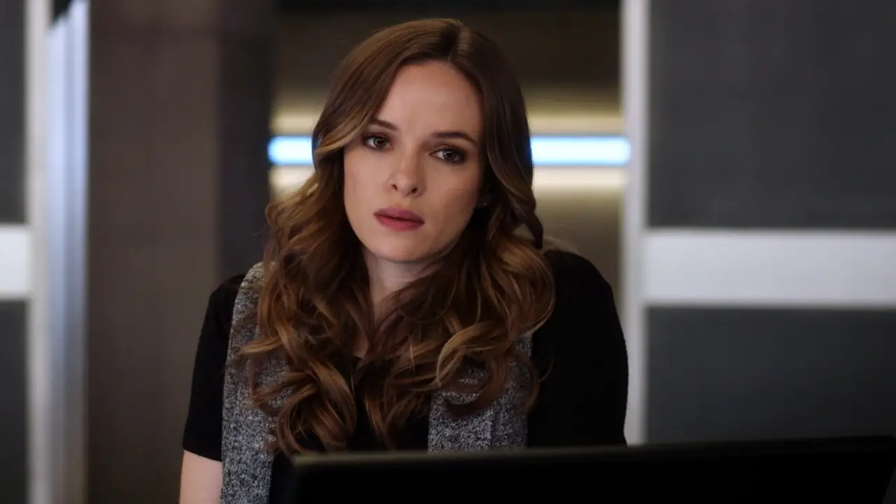 The Flash 4ª temporada: Caitlin e Barry são sequestrados! (4×09)