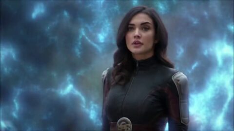 moça de saturno supergirl Moça de Saturno está confirmada na 3ª temporada de 'Supergirl'