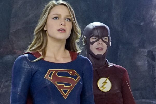 flash e supergirl