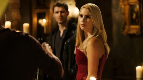 The Originals A Gentileza de Estranhos Claire Holt reprisa o papel de Rebekah Mikaelson em 'Legacies'