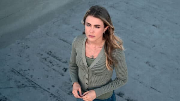 Manifest O Misterio do Voo 828 Resistencia na subida 'Manifest' retorna à Netflix em série derivada e um novo mistério