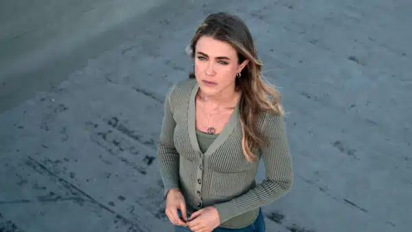 Manifest O Misterio do Voo 828 Resistencia na subida 'Manifest' retorna à Netflix em série derivada e um novo mistério