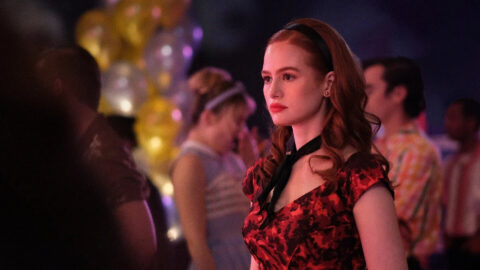 Riverdale Capitulo cento e dezenove Pular Saltar e Bater Riverdale 5ª temporada: Betty pede conselho para Cheryl (5x09)