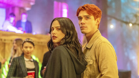 Riverdale Capitulo setenta Idos de Marco Riverdale: 4ª temporada tem como foco último ano dos protagonistas no colégio