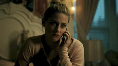 Riverdale Capitulo setenta e dois De Matar Riverdale 3ª temporada: Betty tenta descobrir a identidade do Rei Gargoyle